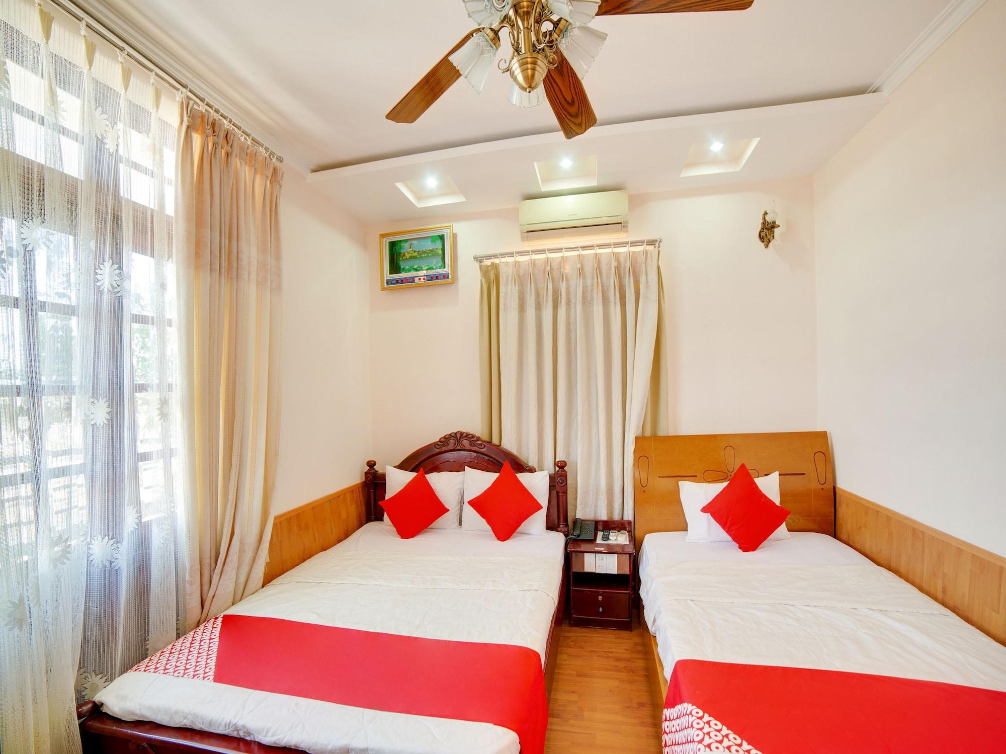 Oyo 563 Phu Thinh Hotel Nha Trang Exterior foto