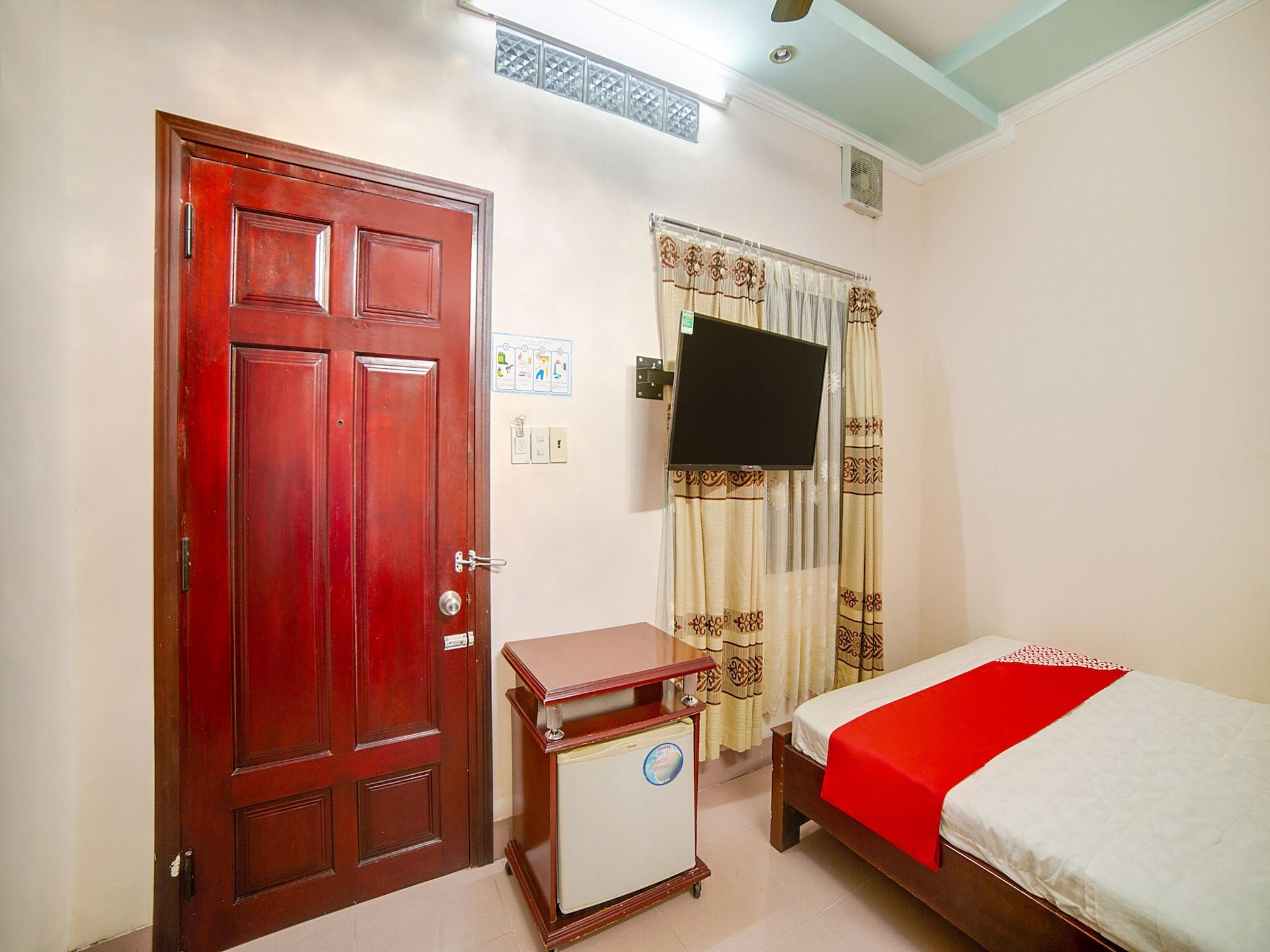 Oyo 563 Phu Thinh Hotel Nha Trang Exterior foto