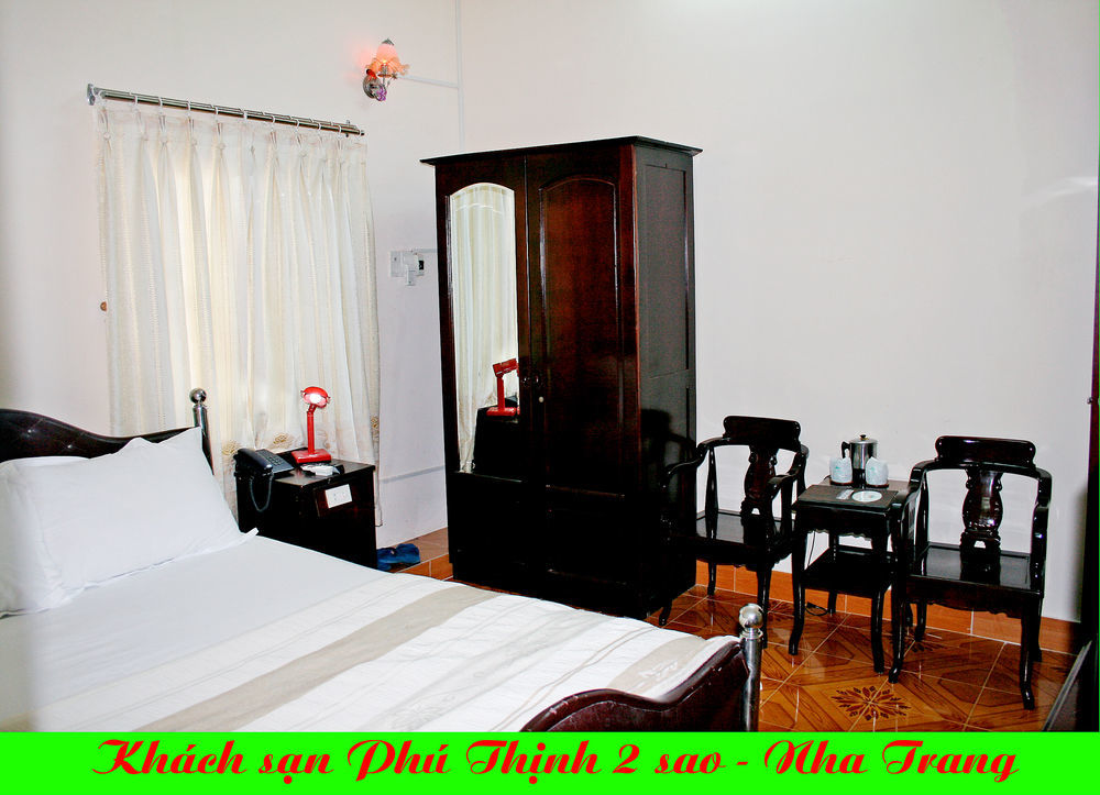 Oyo 563 Phu Thinh Hotel Nha Trang Exterior foto