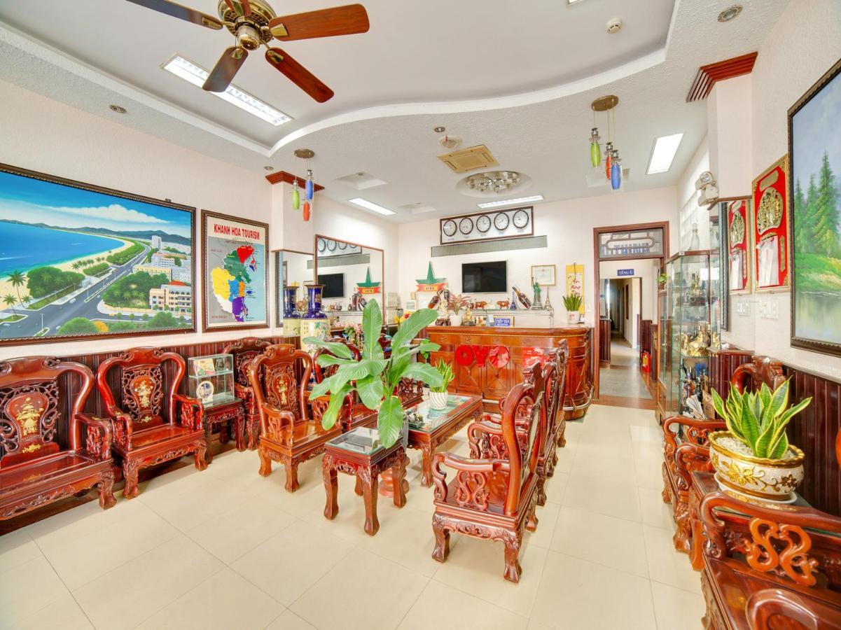 Oyo 563 Phu Thinh Hotel Nha Trang Exterior foto