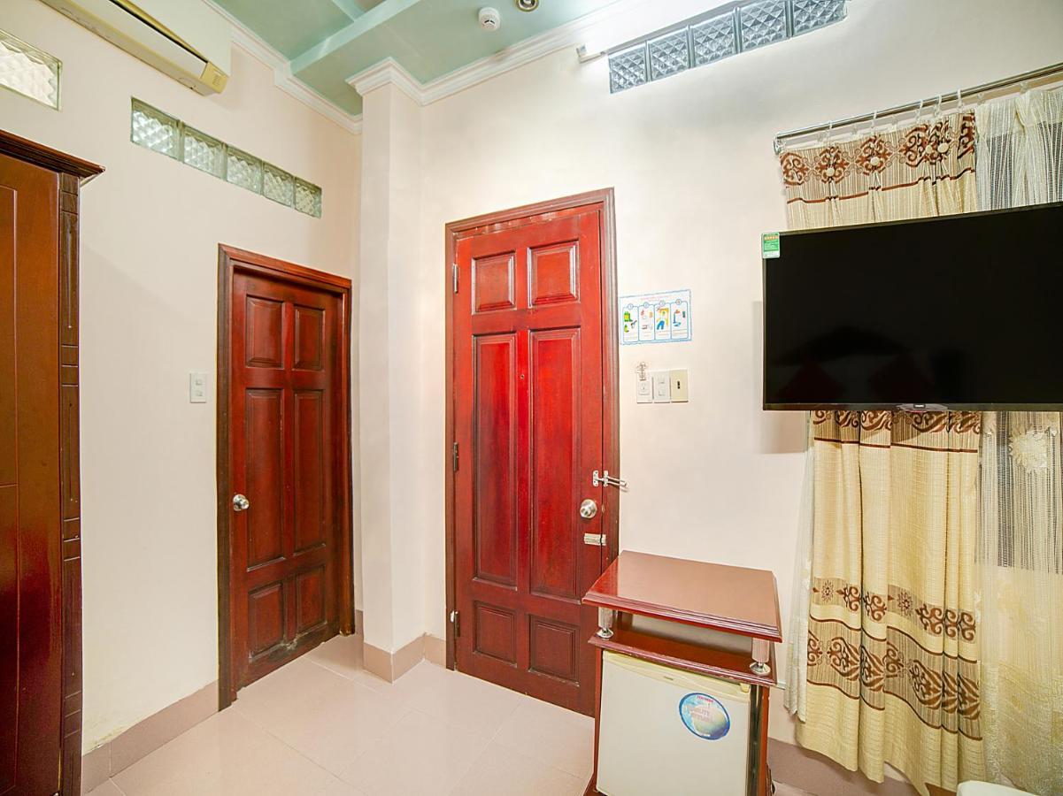 Oyo 563 Phu Thinh Hotel Nha Trang Exterior foto