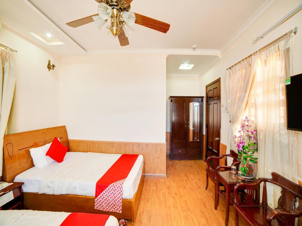 Oyo 563 Phu Thinh Hotel Nha Trang Exterior foto